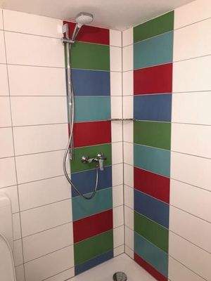 Meisterhand hat diese Bad erstellt.