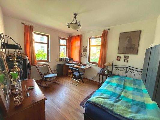 großes Schlafzimmer