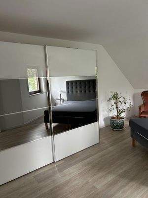 Schlafzimmer Ansicht 2