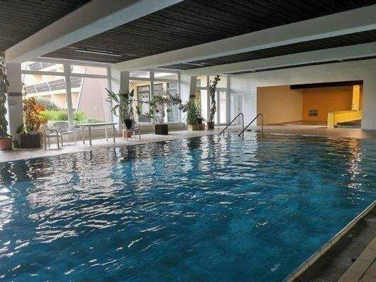 Hallenbad Blick rechts