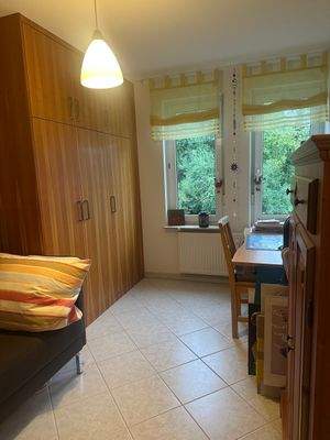 Gemütliches Arbeitszimmer