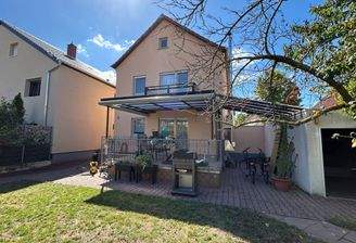 H 548 Terrassenansicht 1.jpeg