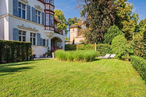 Private garden (special right of use approx. 200 m