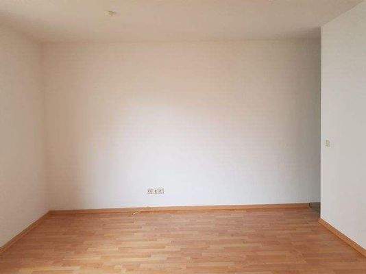 Wohnen/Schlafen mit Blick zur Kochnische