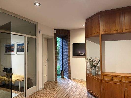 Eingangsdiele/Flur/Gäste-WC