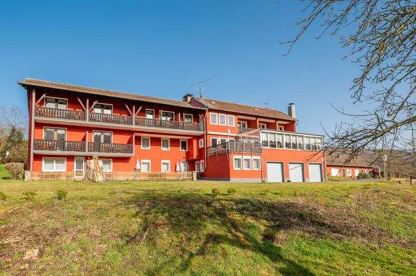 Bornweg 15/16 – 54668 Holsthum