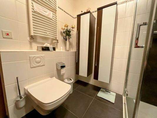 innneliegendes Badezimmer -2