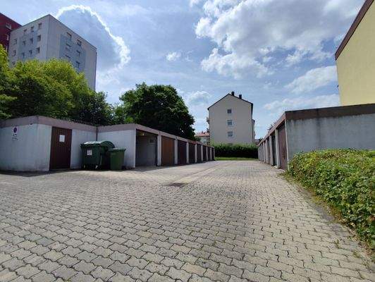Blick in den Garagenhof