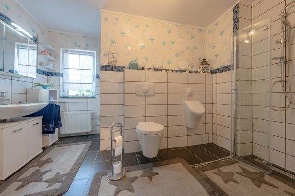 Haus 3 OG Badezimmer 