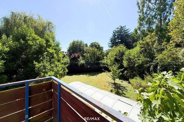 Terrasse OG mit Gartenansicht