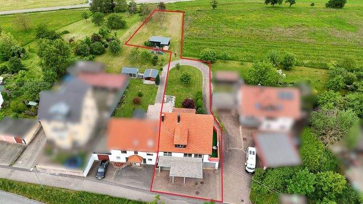 Luftbild verpixelt mit Umrandung_2