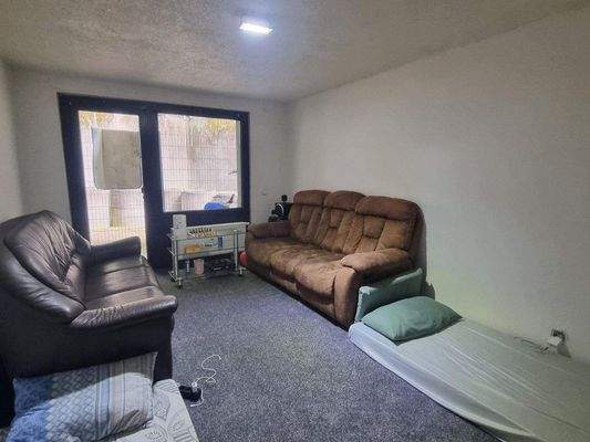 Wohn- und Schlafzimmer