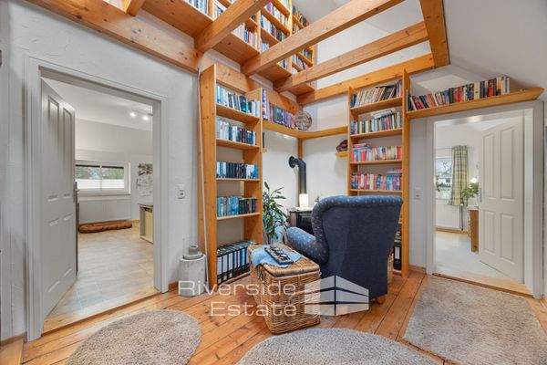 Zimmer mit Kaminofen