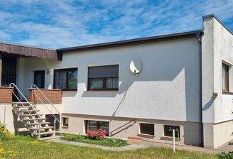 Hausrückseite