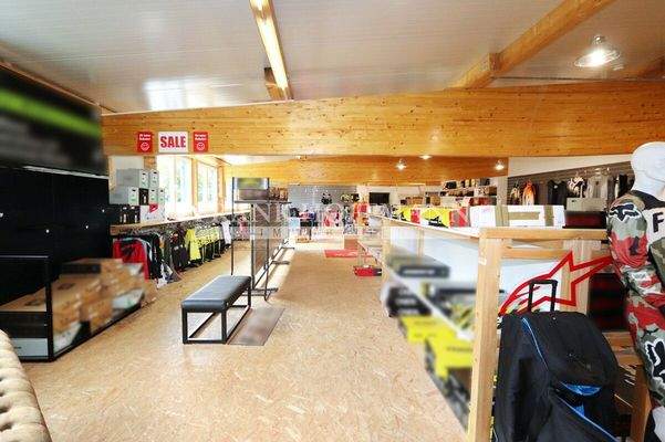 M2457 OG - Verkaufsfläche 1.1