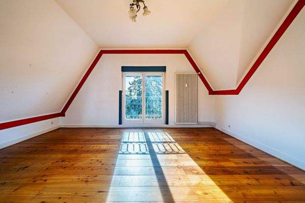 Zimmer Richtung Neckar