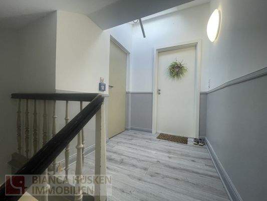 Treppenhaus DG Eingang