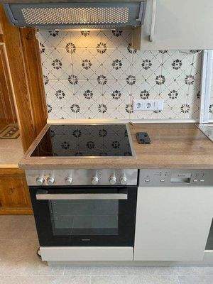 Elektroherd mit Ceranfeld 