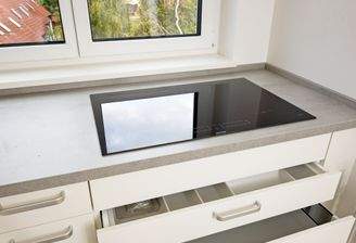 Neue Küche inkl. Induktionsherd