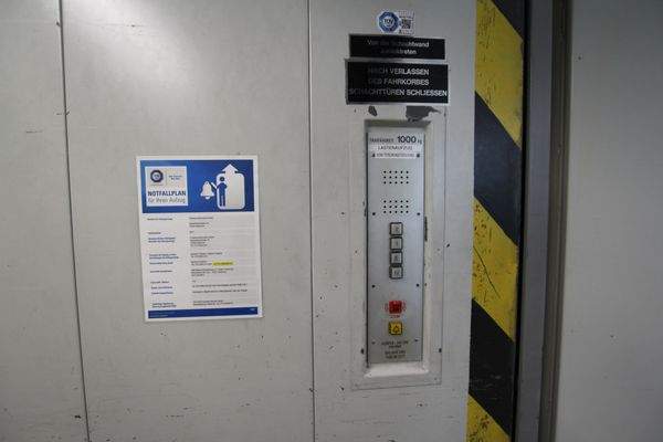 Aufzug über 3 Etagen