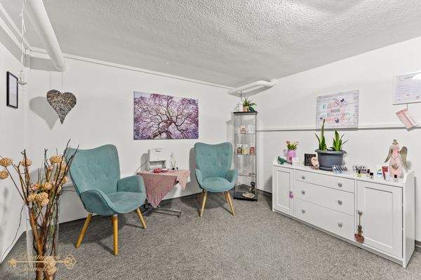 Arbeitszimmer Untergeschoss 