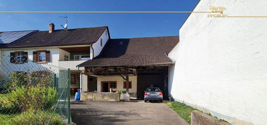 Einfahrt ist groß genug..