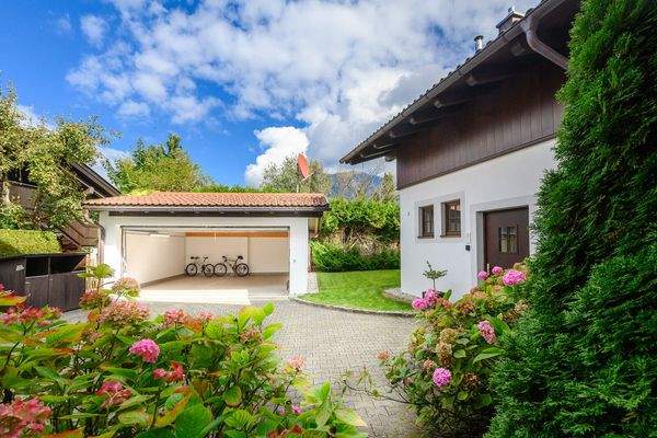 Ruhige und zentrumsnahe Lage | Doppelgarage