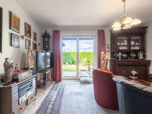 Schlaf- / Arbeitszimmer EG