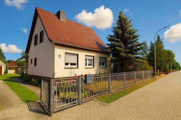 Blick auf das gepflegte Haus