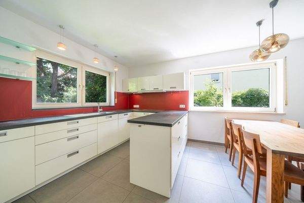 Küche und Essbereich