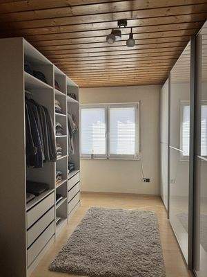Ankleidezimmer EG