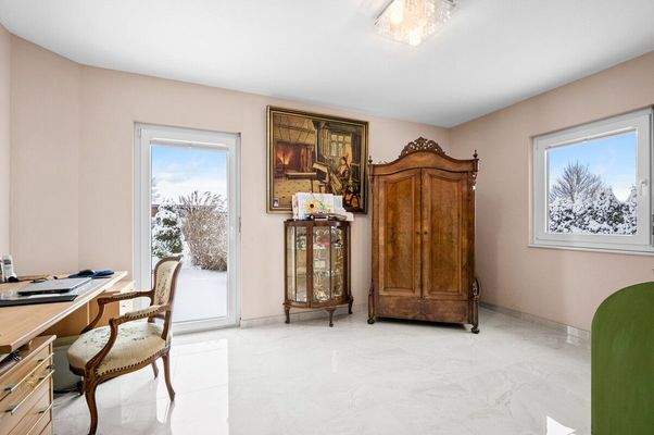 Gäste-/Arbeitszimmer