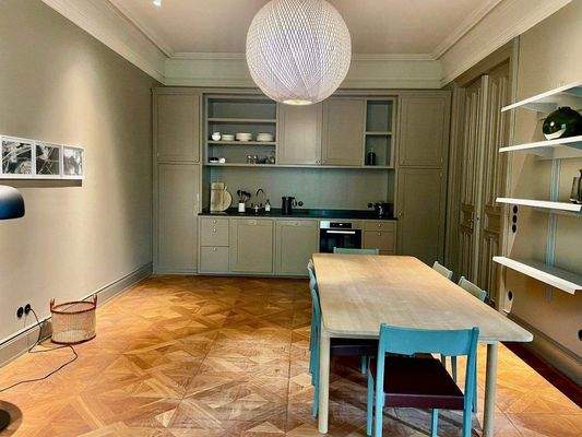 Küche mit Eßtisch