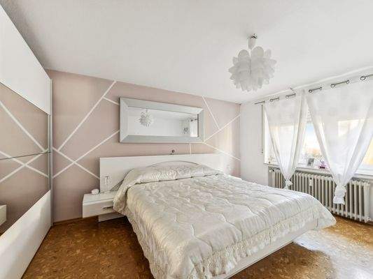 OG rechts - Schlafzimmer