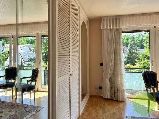 Ansicht Schrank/ Balkon