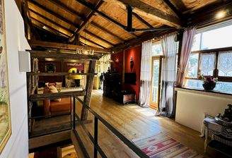 Der einladende und großzügige Wohnbereich im Obergeschoss