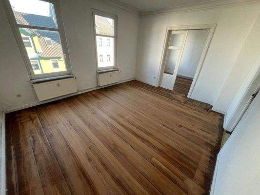 Zimmer 4 mittlere Whg.