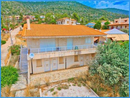 753b5fd5eee7445a87e0a594dbc0ffe6-original