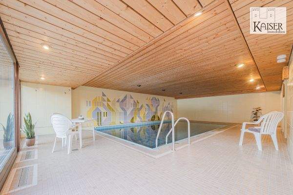 3 Schwimmhalle-Wellness (5)