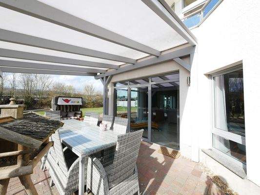 Überdachte Terrasse