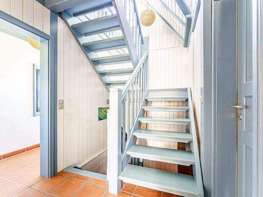 Treppe in das Obergeschoss