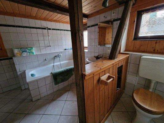 MFH-Wegeleben-10-2OG-Bad-03_1000x750.jpg
