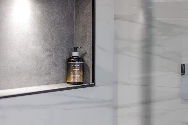 Details / Badezimmer EG