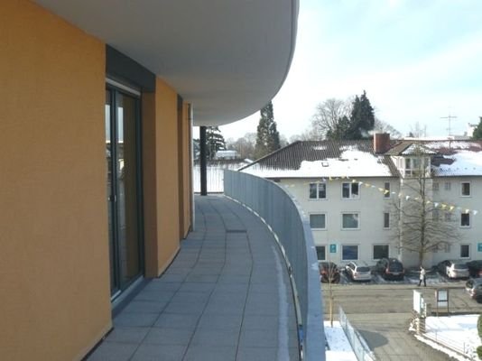 Curved Balkon (180 Grad)