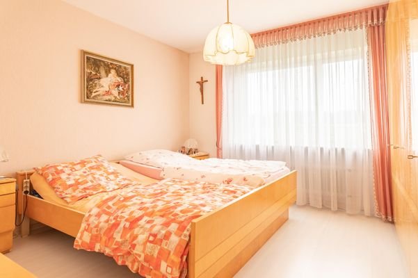 Schlafzimmer (1)