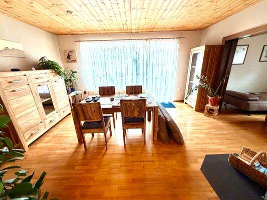 Wohn-Esszimmer 1.jpeg