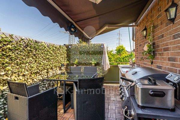 Balkon Obergeschoss Wohnung 4 Anbau