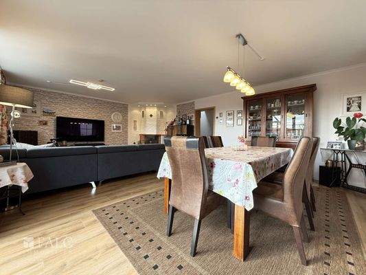 Wohn- & Esszimmer EG