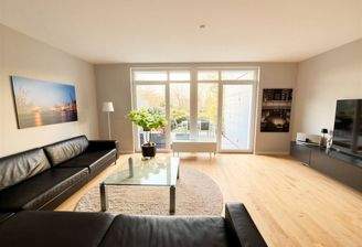 Helles Wohnzimmer 