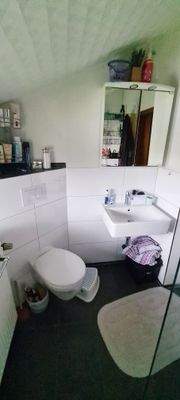 Badezimmer Vorderhaus Bild 1 